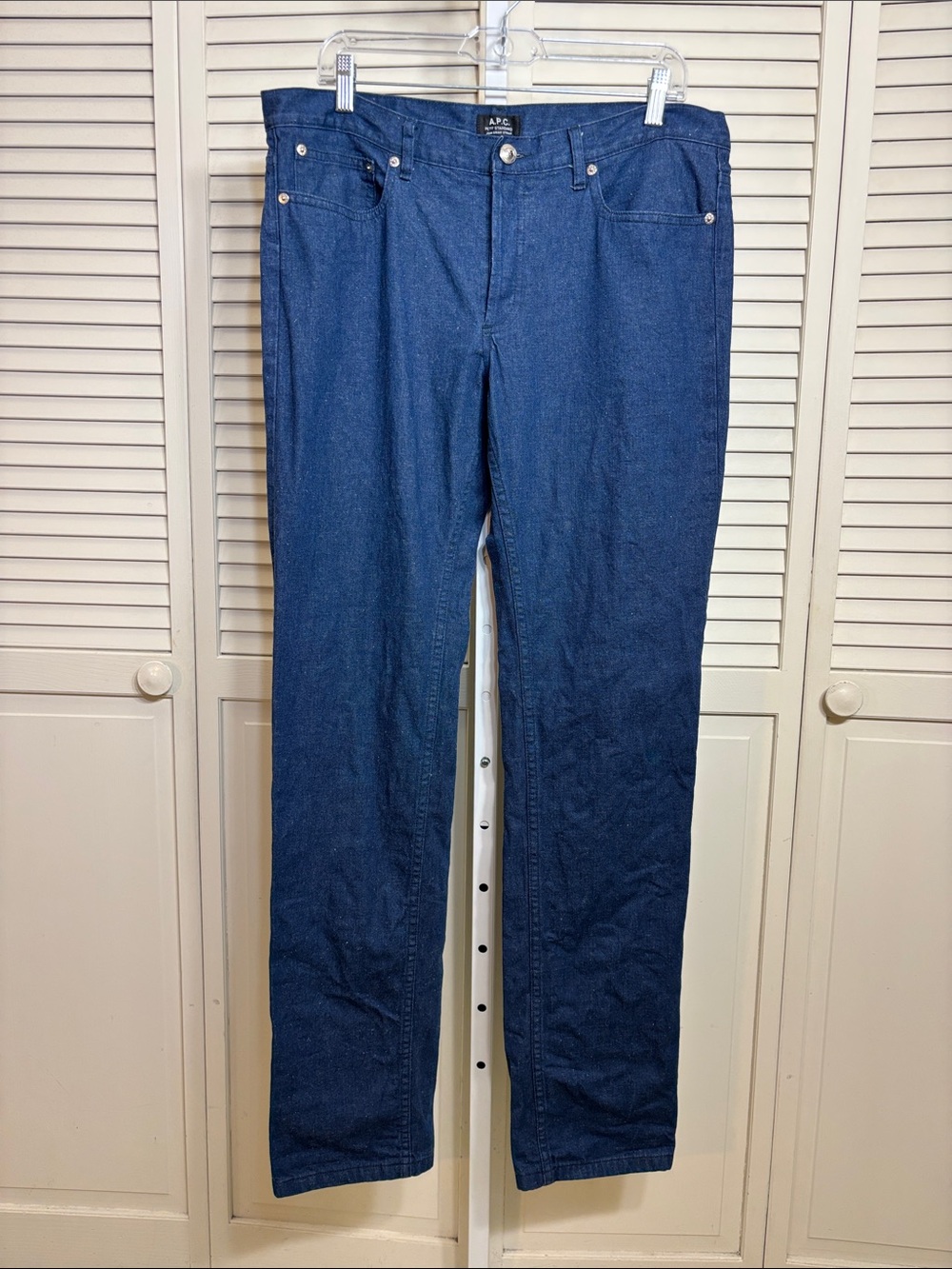 A.P.C. Men's Straight-Leg Speckled Lightweight Denim Jeans Size 34